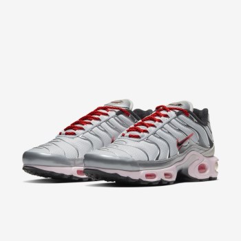 Nike Air Max Plus - Női Utcai Cipő - Metal Titán/Világos Piros/Rózsaszín/Fekete